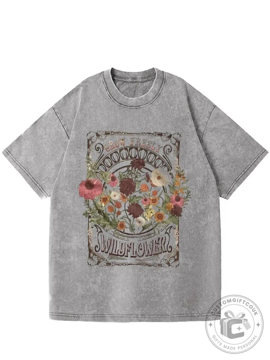 Vintage Wildflower Boho Washed Gray Oversized Graphic T-Shirt for Women